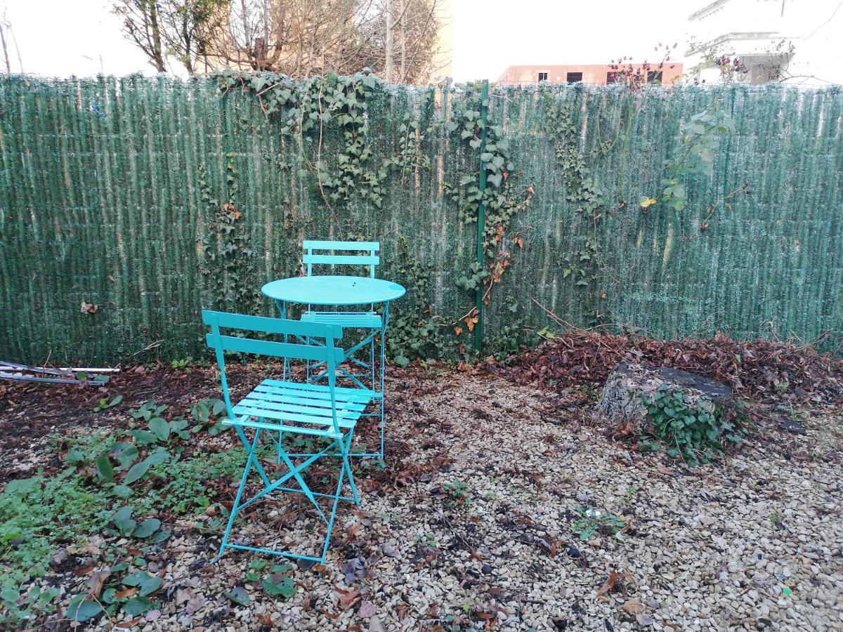 Studio De Charme, 30' Paris, 5' Evry, 10' Orly Ris-Orangis エクステリア 写真